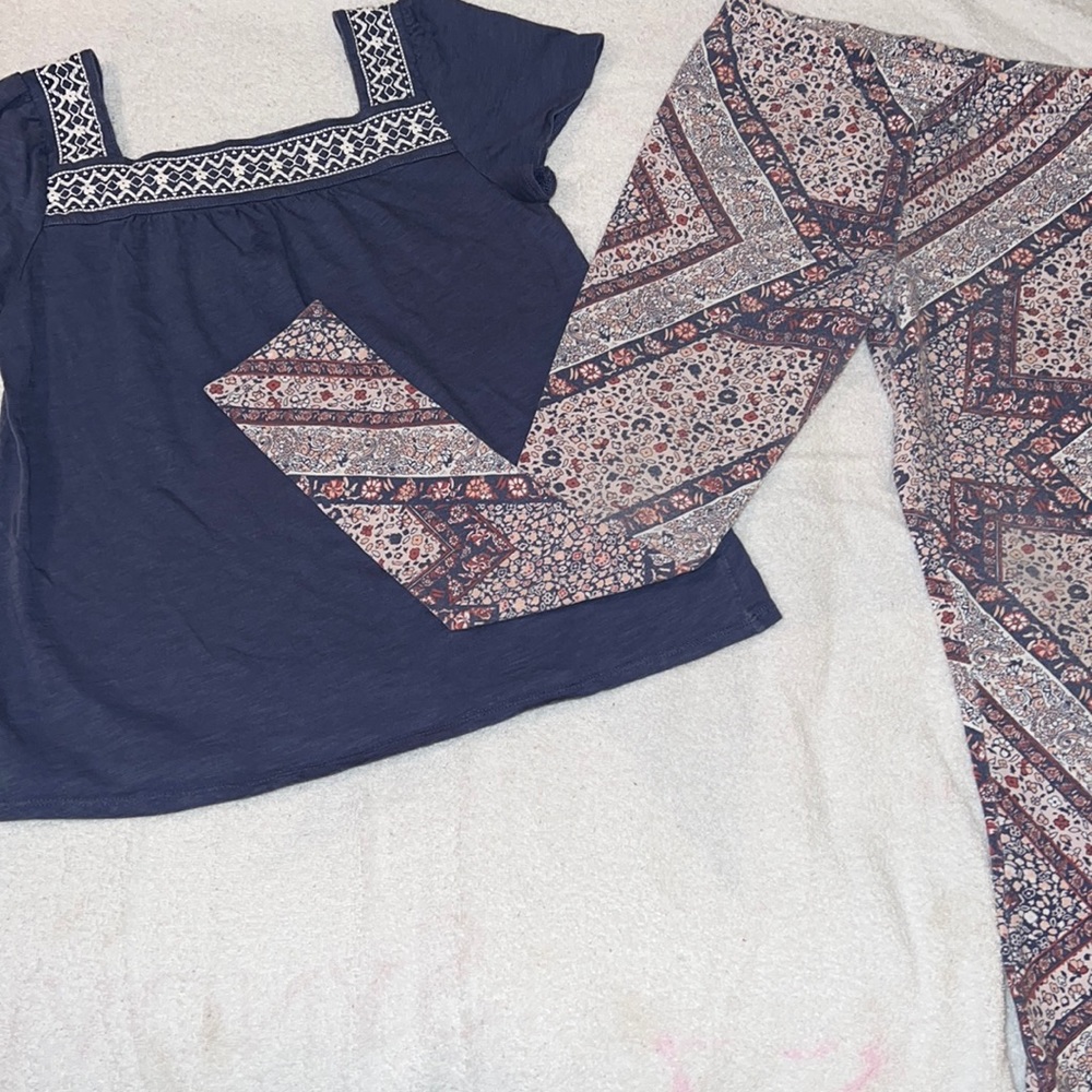 OshKosh B’gosh Girls 2 Piece Set